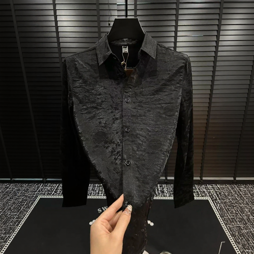 Elegant Subtle Pattern Luminous Shirt